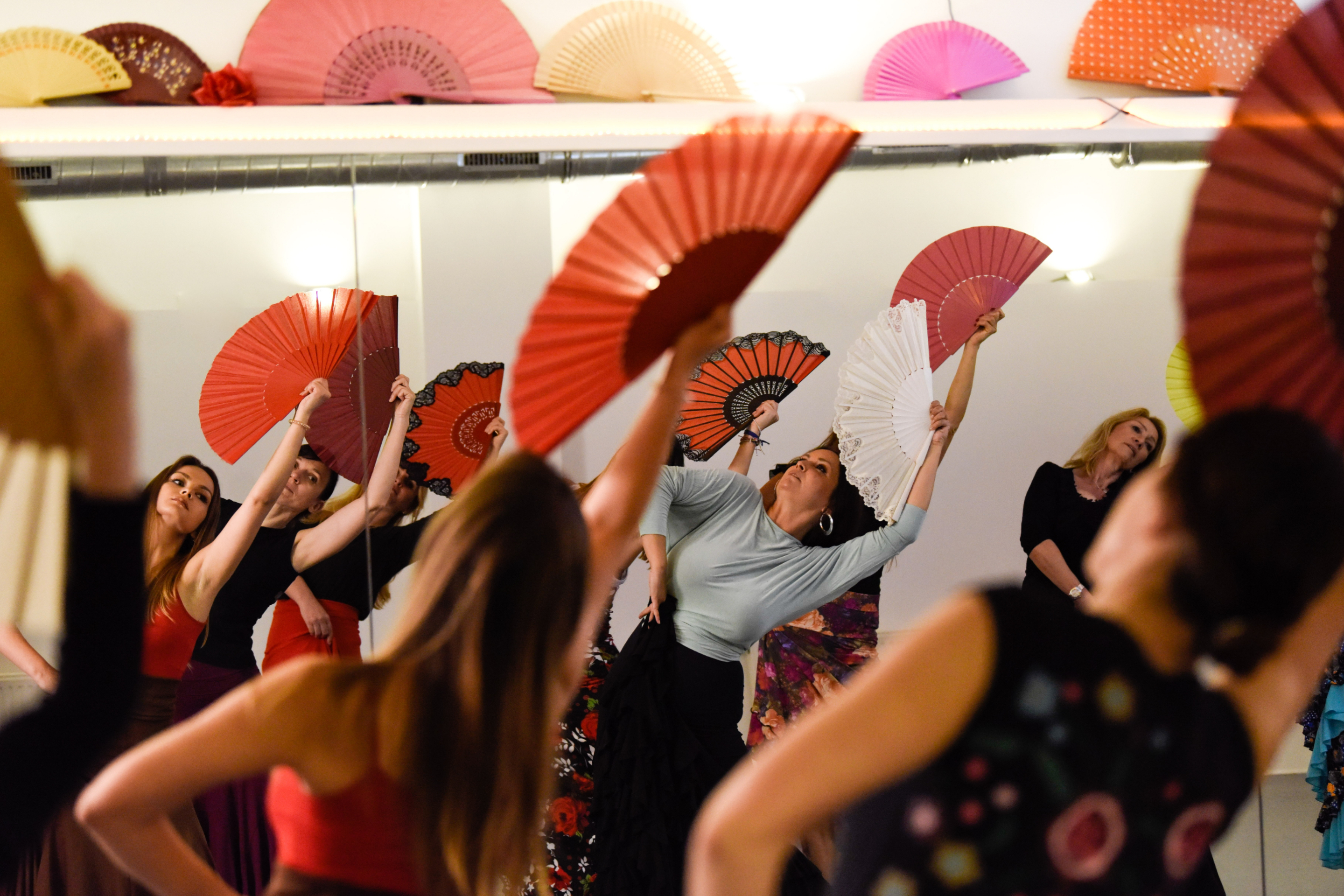 la_cari_dance_flamenco