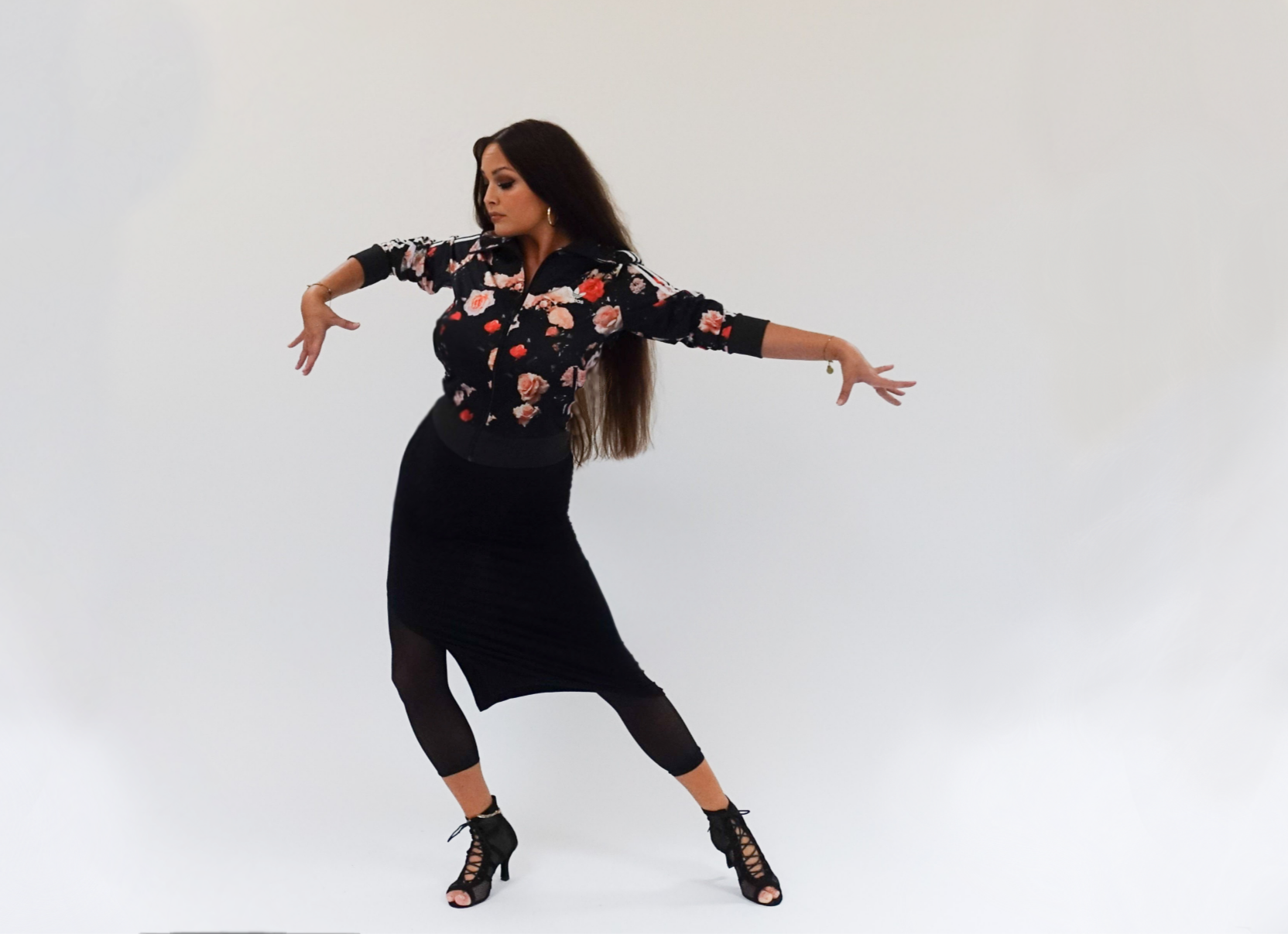 la cati dance salsa bachata flamenco