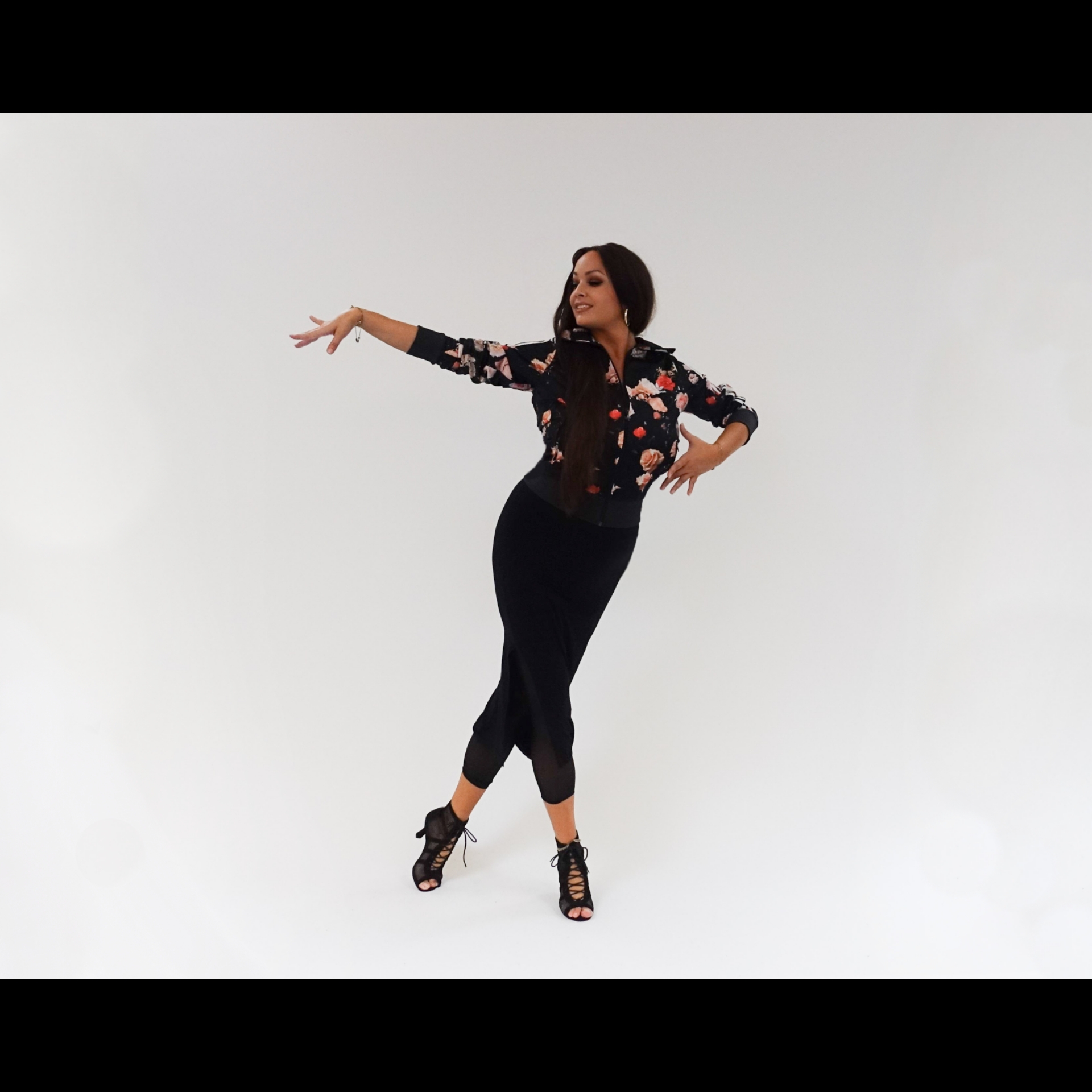 la cati dance latin salsa bachata